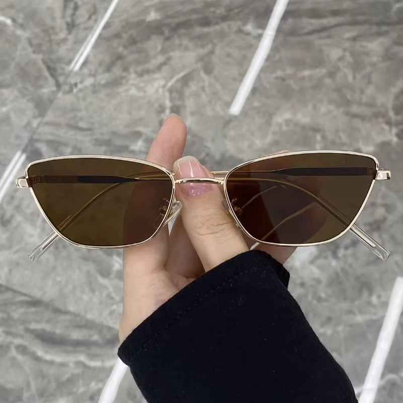 Fashion Cat Eye Sunglasses for - огляд і ціна Metal Photo Panel