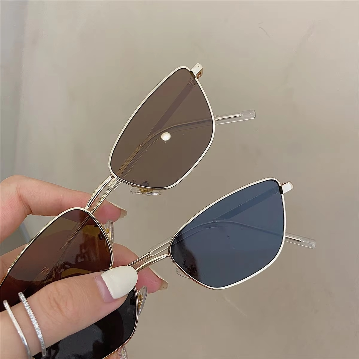 Fashion Cat Eye Sunglasses for - огляд і ціна Metal Photo Panel